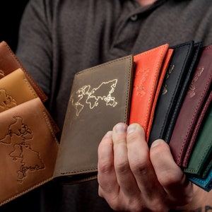 Leren paspoorthoes gepersonaliseerd, leren paspoorthouder, paspoorthoesje, paspoortportemonnee, reiscadeau, reislustcadeau, reizigerscadeau