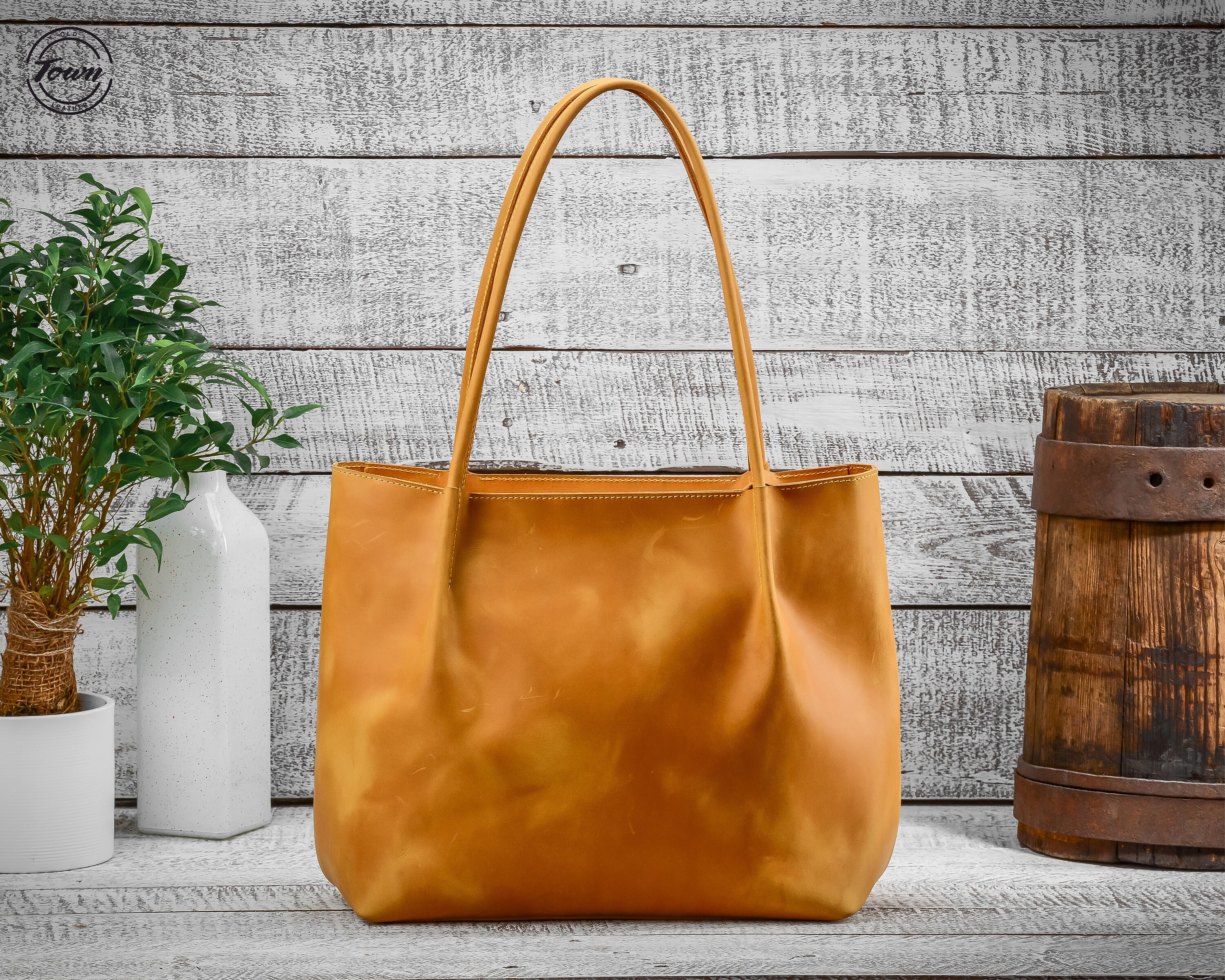 Everyday Leather Medium Tote Bag | Basic Medium 'Lola' Tote Royal Blue