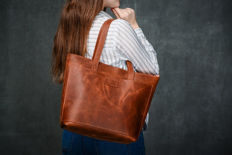 Caramel leather tote, Woman leather bag, Woman shopping bag, Daily use bag, Woman laptop bag, Gift for wife, Leather shoulder bag, Tote bag image 2