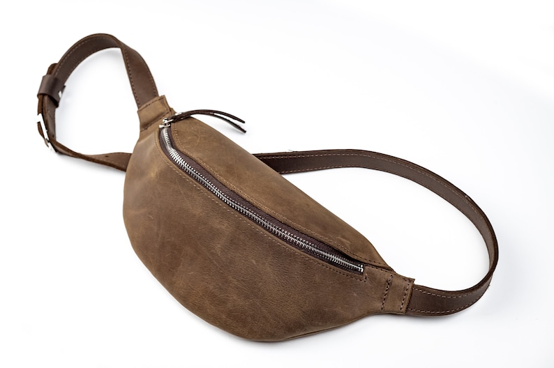 Banana bag, Unisex bag, Personalized bag, Belt bag, Leather banana, Leather belt bag, Crossbody Bag, Fanny pack, Leather bag, Gift image 4
