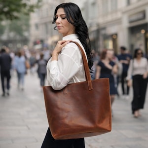 Large Leather Shopper Bag for Women — Oversized Work & Travel Tote, Fits 15 Inch Laptop, Personalized Gift image 5