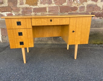 Bureau vintage 1970