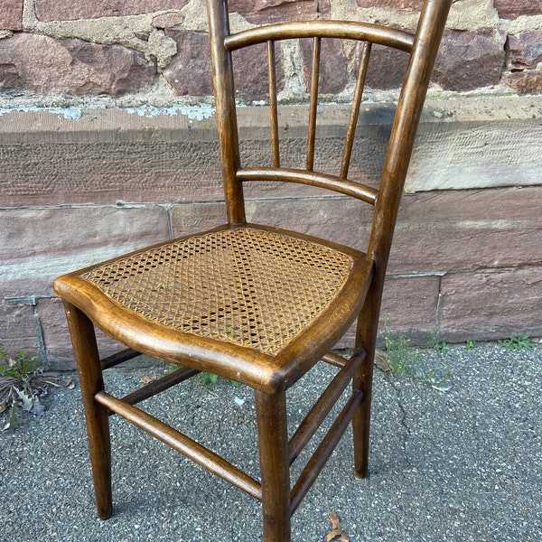 Chaise de chambre à coucher vintage bois courbé 1920s Style French chair