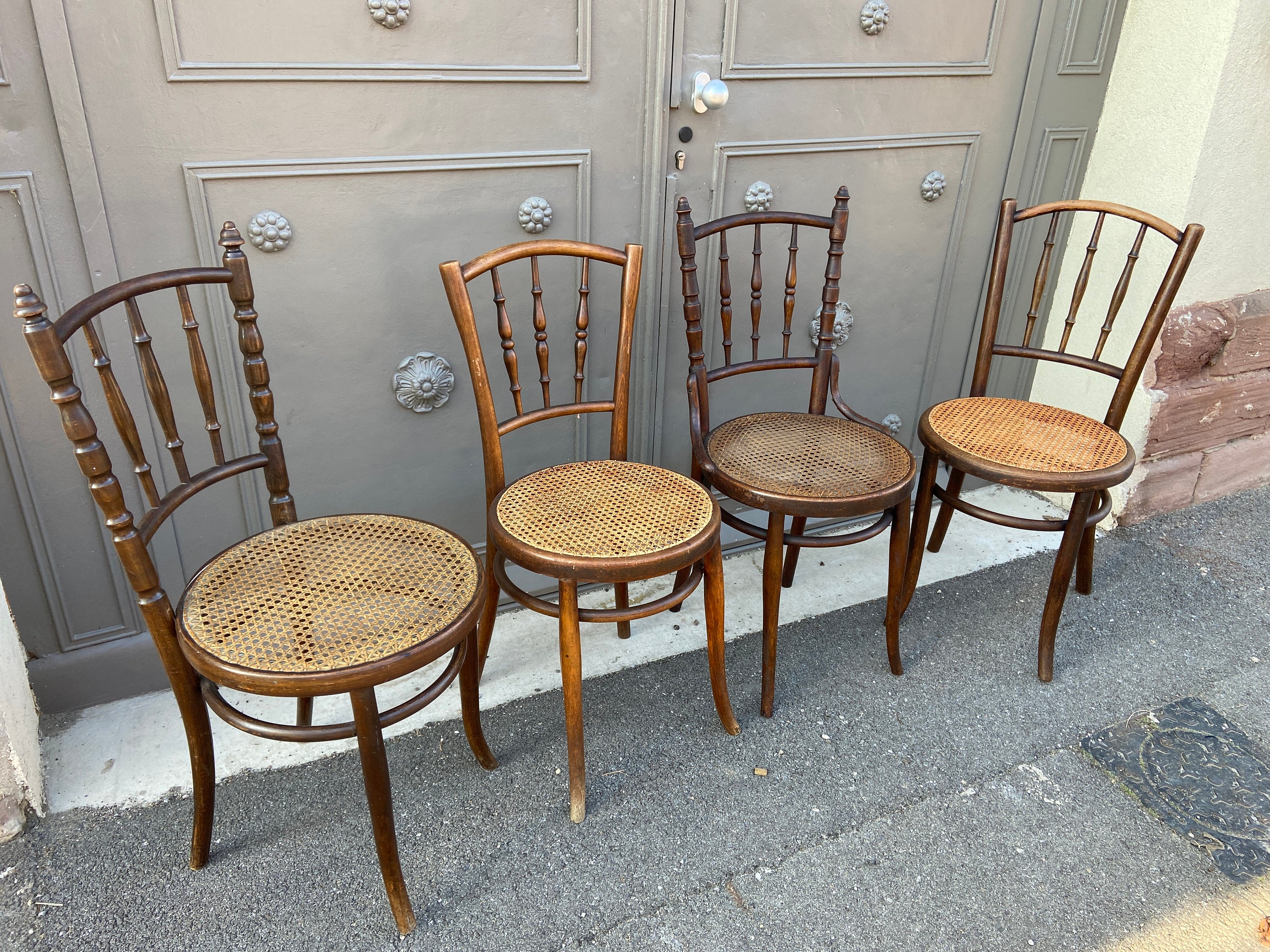 Réf 238 Lot de 4 Chaises Bistrot Dépareillé Dismatch Bois Courbé Brasserie Bentwood French Chair Bau