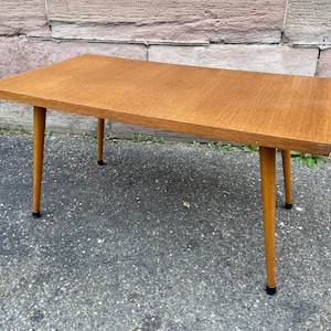 Vintage French laminate Formica cocktail coffee table design 1960 Scandinavian base