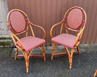 Juego de 2 sillas de bistró parisino al estilo de Drucker, París, ratán y scoubidou, década de 1980.