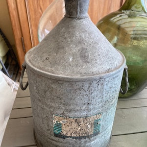 Bidon ancien en zinc Galvanisé 1950