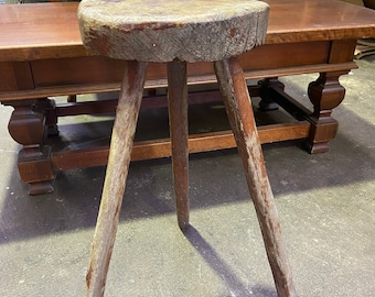 Antique french farmer milking stool Alsace déco 1900s stool tabouret porte plante chêne tabouret de traite fermier