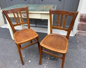 Baumann Duo head-to-head pair of bistro chairs Bois curved bistro tuna chairs bentwood 1950