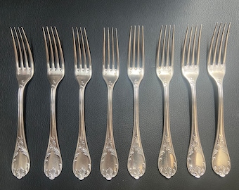 8本のシルバーメッキテーブルフォーク、クリストフルの金細工師