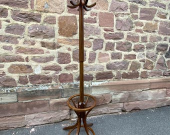 Baumann coat rack on vintage parrot stand 70s bentwood french coat rack Parrot bentwood
