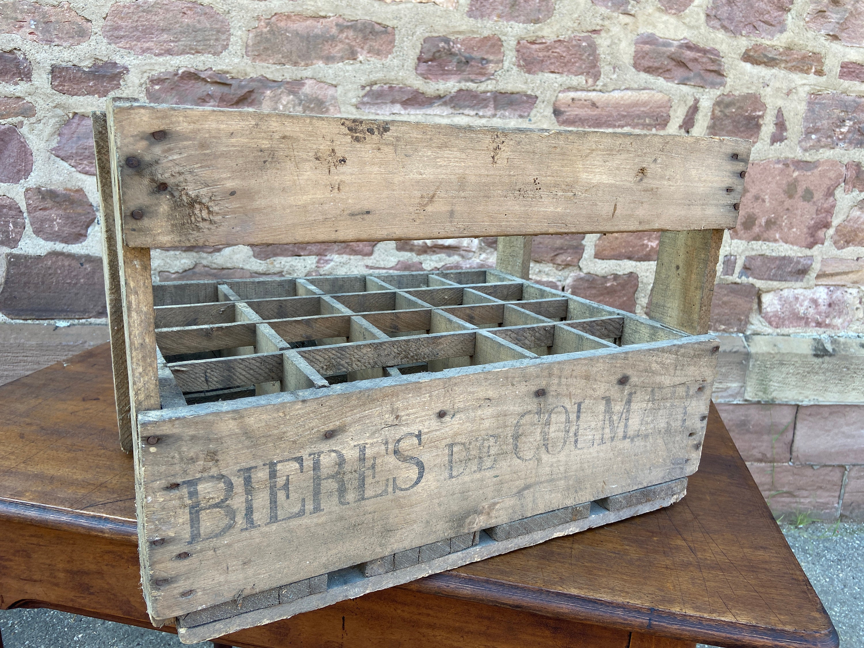 Caisse Vintage en Bois Brasserie Bière de Colmar Alsace