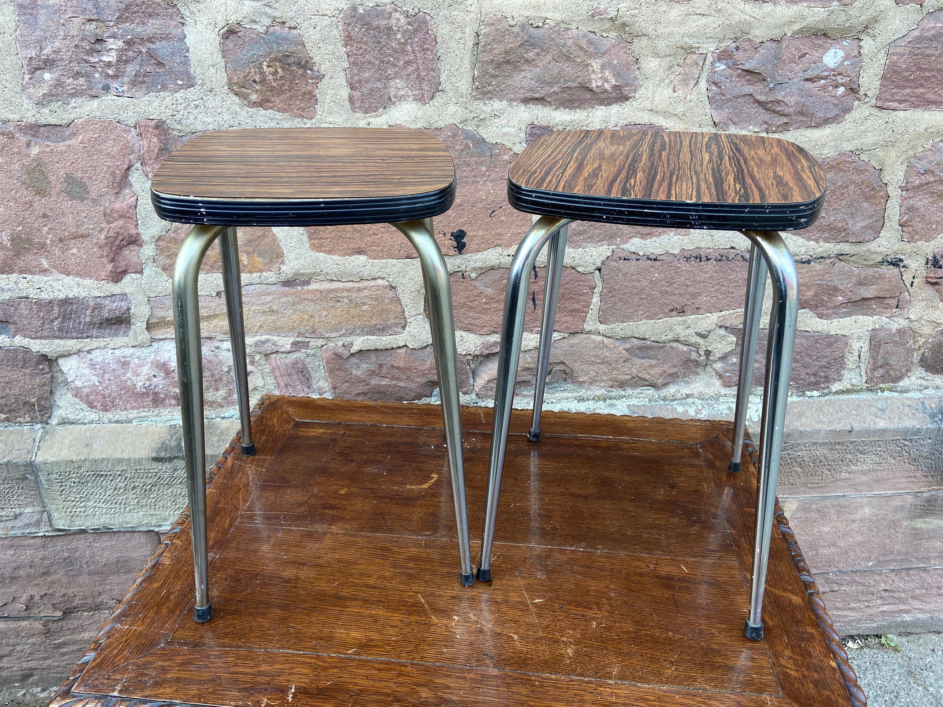 Paire de Tabourets Scandinave 1950 Vintage Formica Hocker Stool