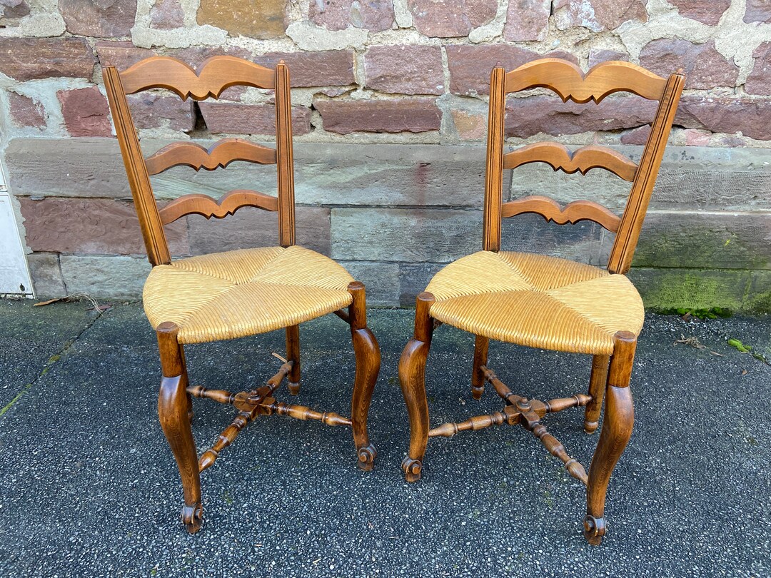 Ref 233 2 Chairs Provincial Rustic Bistro Mulched Rattan Restaurant Tavern Brasserie 1940 Alsace