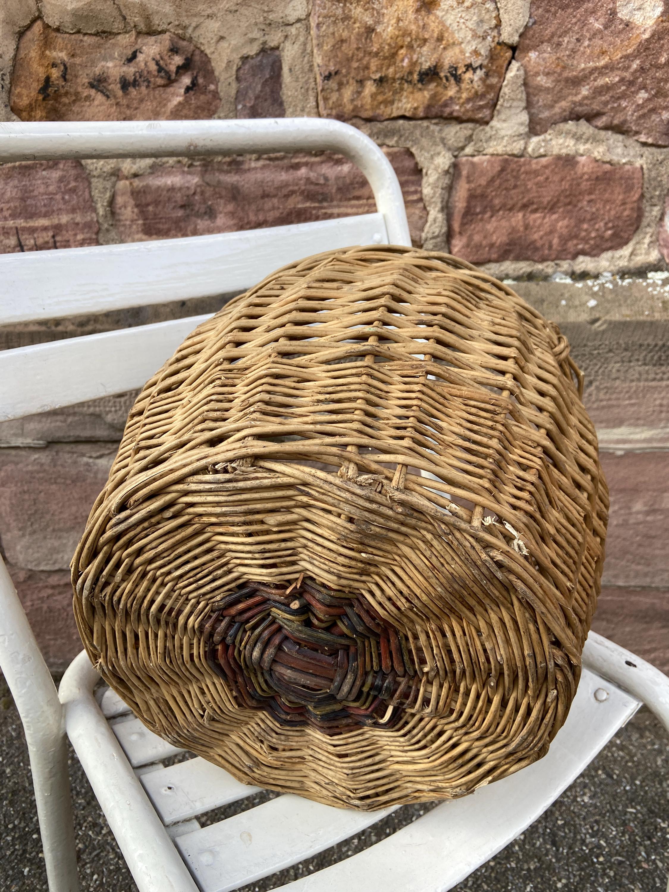 フランス製バスケット、ヴィンテージ ラタン ウィッカー バスケット