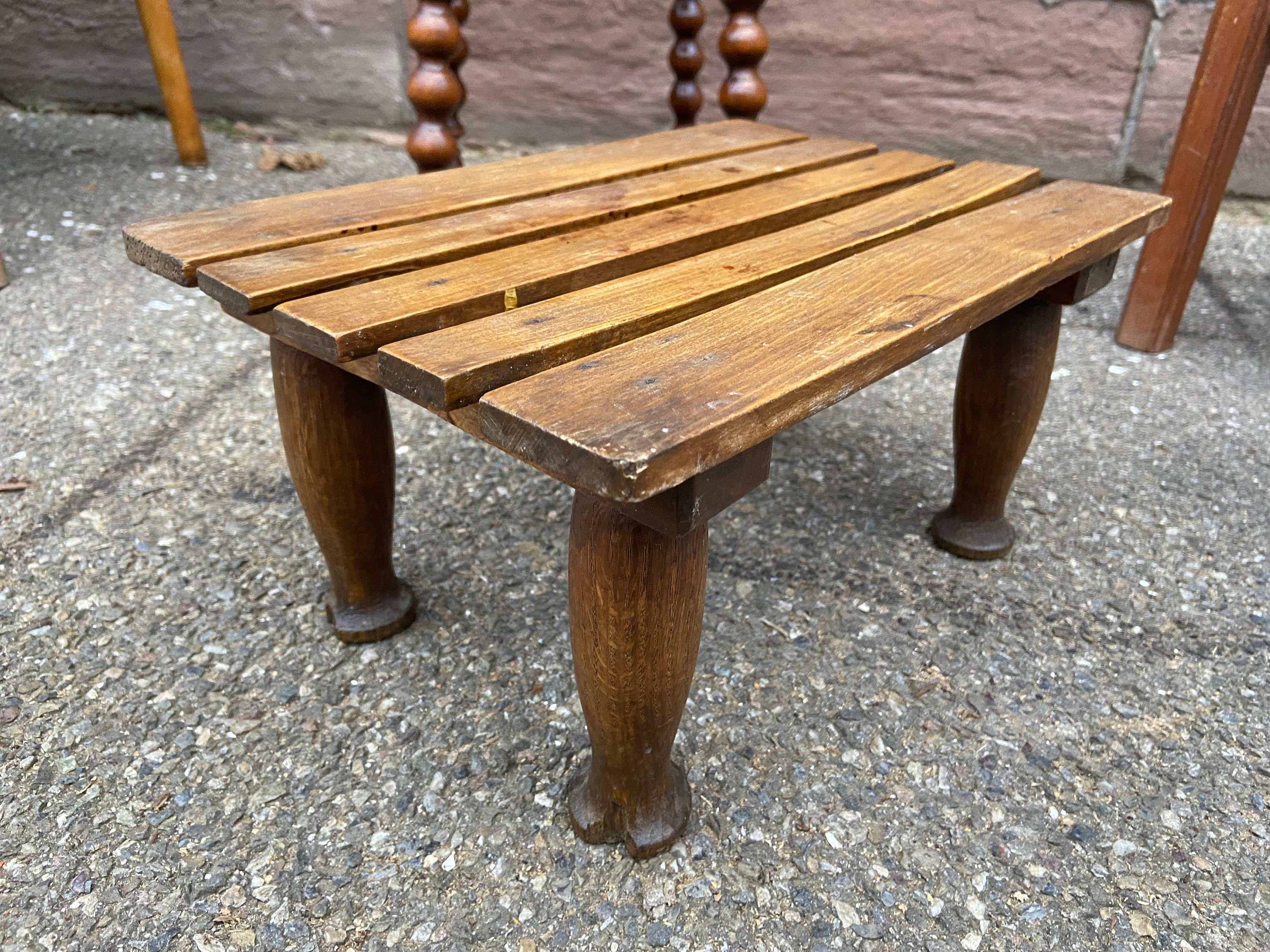 French Farmer Wooden Stool Tabouret de Ferme en Bois Vintage Footstool Rustical Déco Bohême Repose P