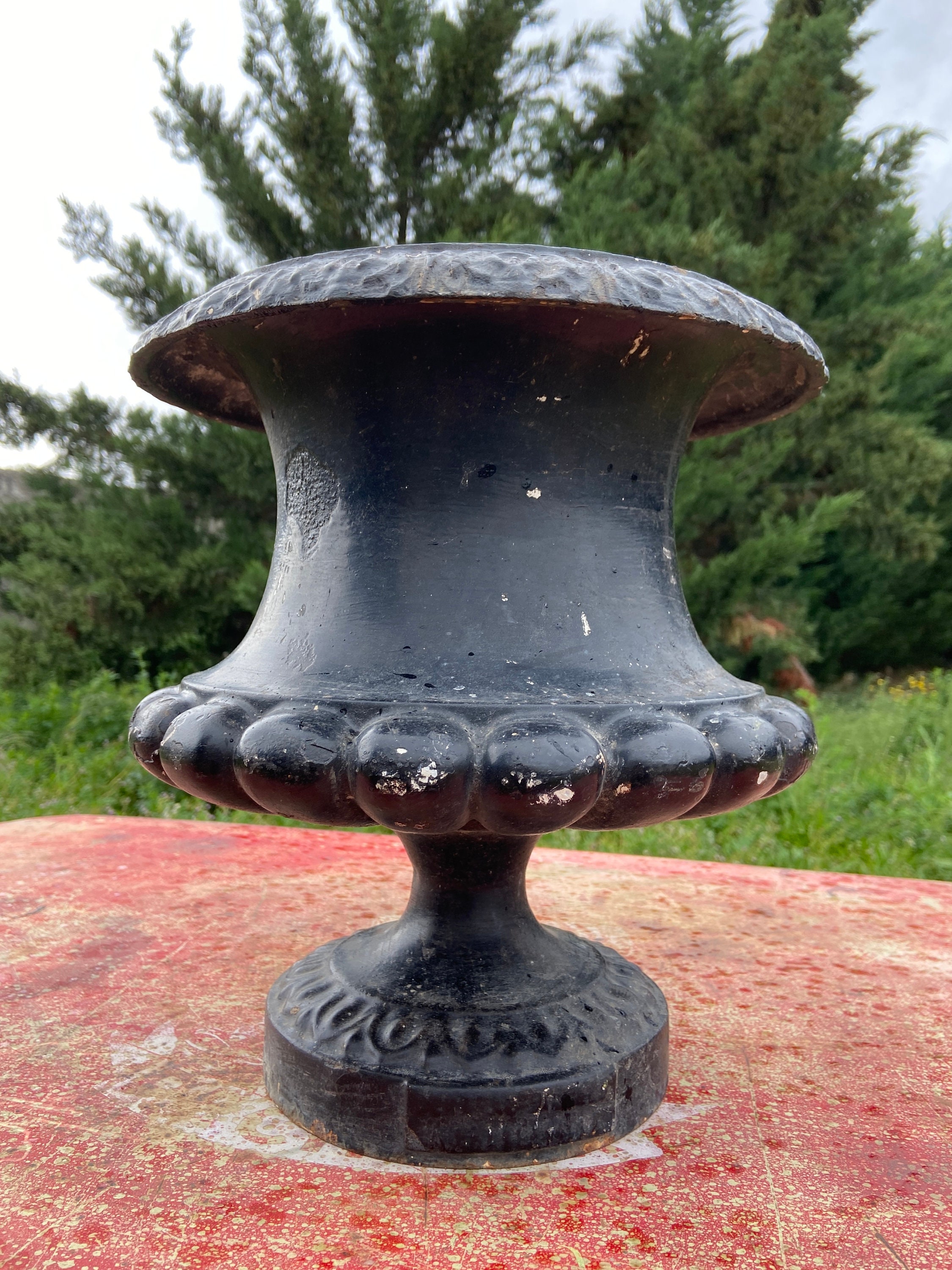 メディチ家風 壺彫像 植木鉢