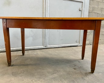 Table de café bistrot Brasserie vintage 1950 Hêtre e et sapin Brasseur ferme