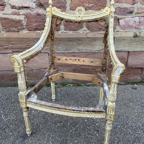 sublime antique fauteuil Louis XVI à retapisser 1800s rococo