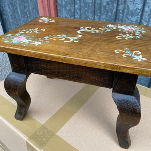 French farmer wooden painted stool vintage wooden farmhouse stool footstool rustical deco polychromy Alsace footrest