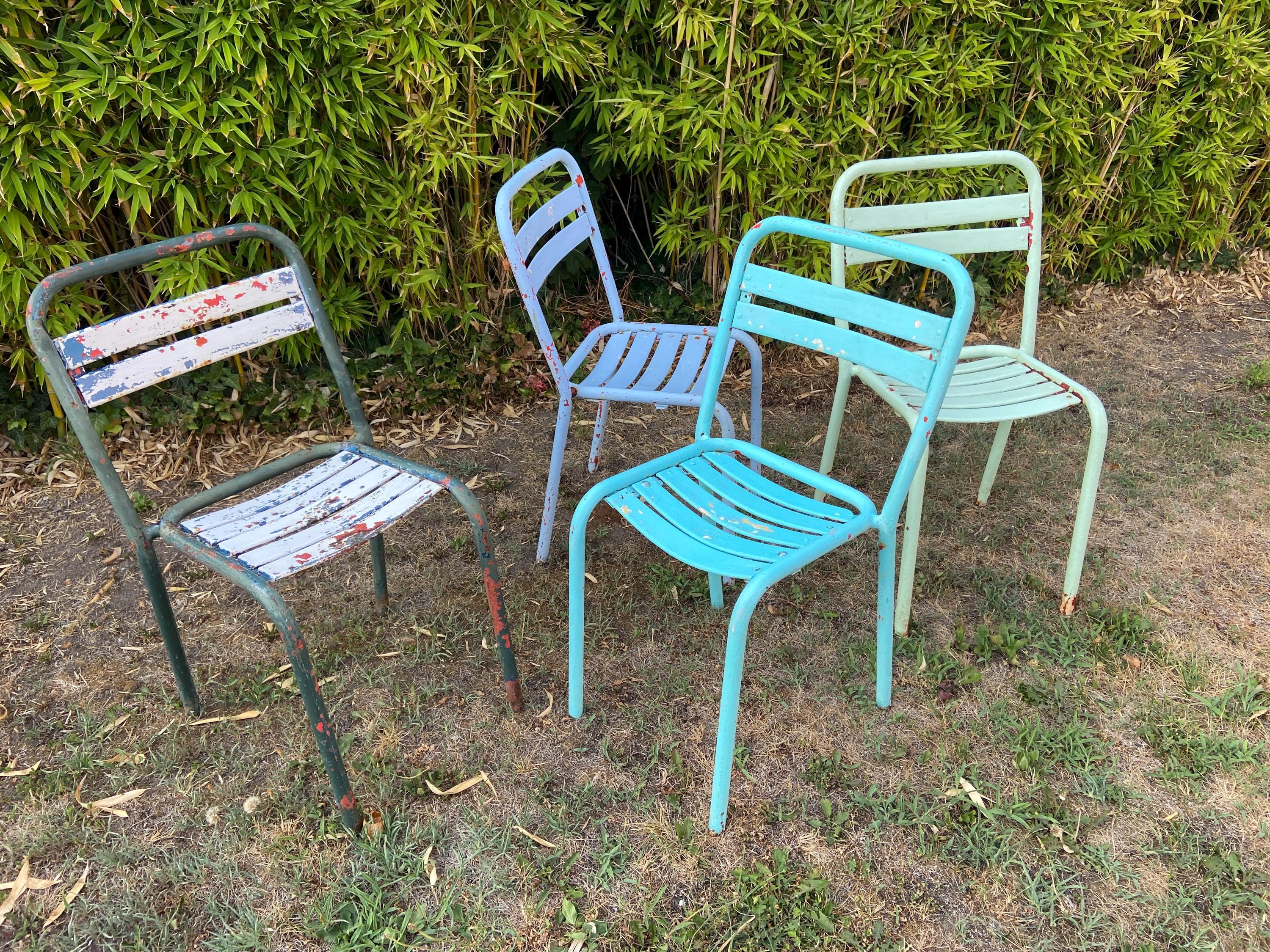 4 Chaises Dépareillées Tolix Brasserie Bistrot Terrasse French Chairs 1960 Dismatch Garden Xavier Pauchard T2