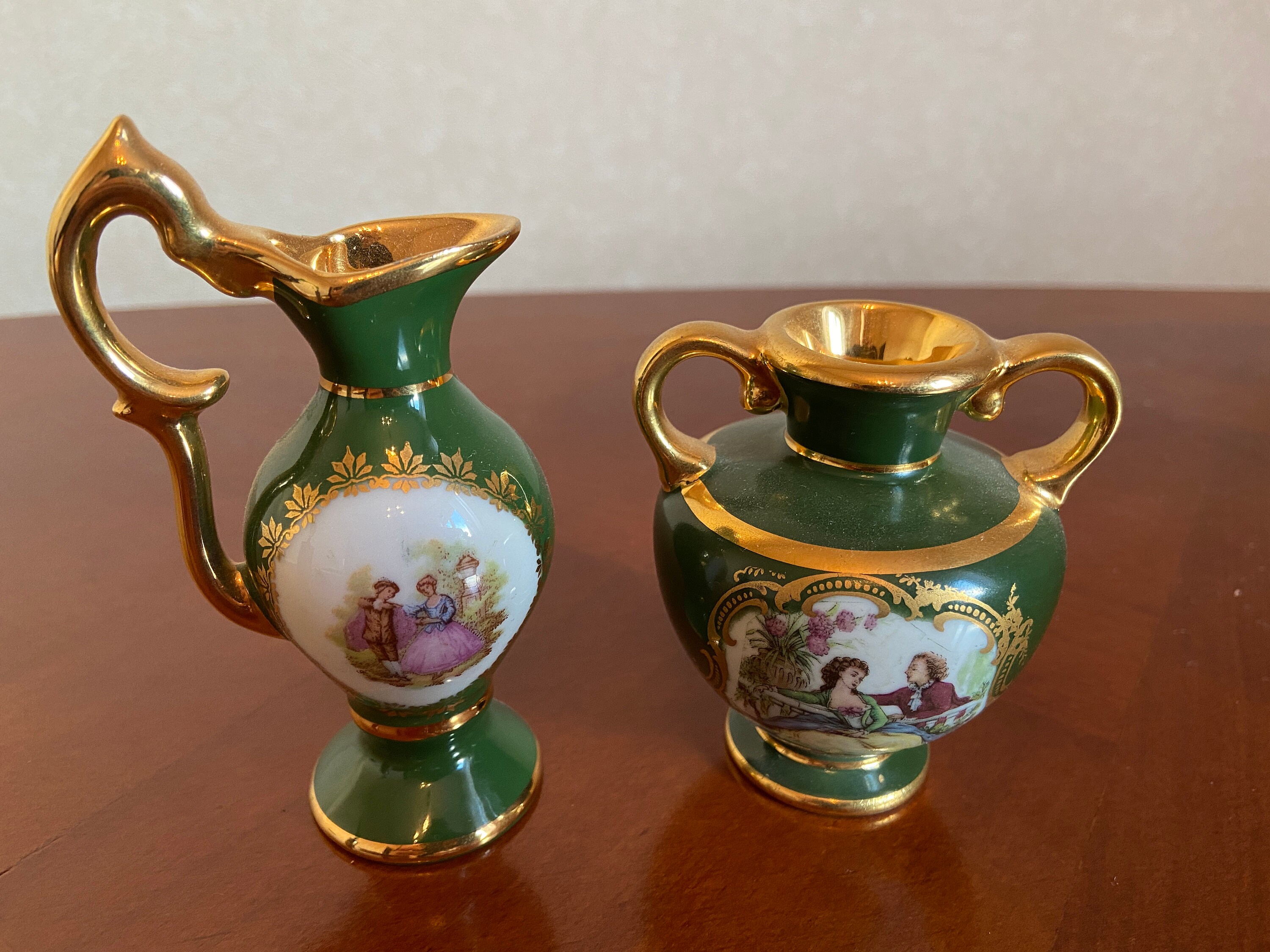 Miniature Porcelaine de Limoges 2 Mini Vases