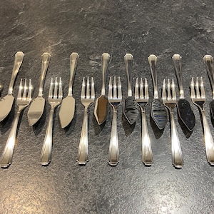 8 cutlery fish knives & forks silver metal goldsmith DEETJEN - Cutlery No Christofle French silver