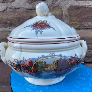 REF 612 Sarreguemines Obernai 1950’s Loux Alsace Soup tureen china Earthenware