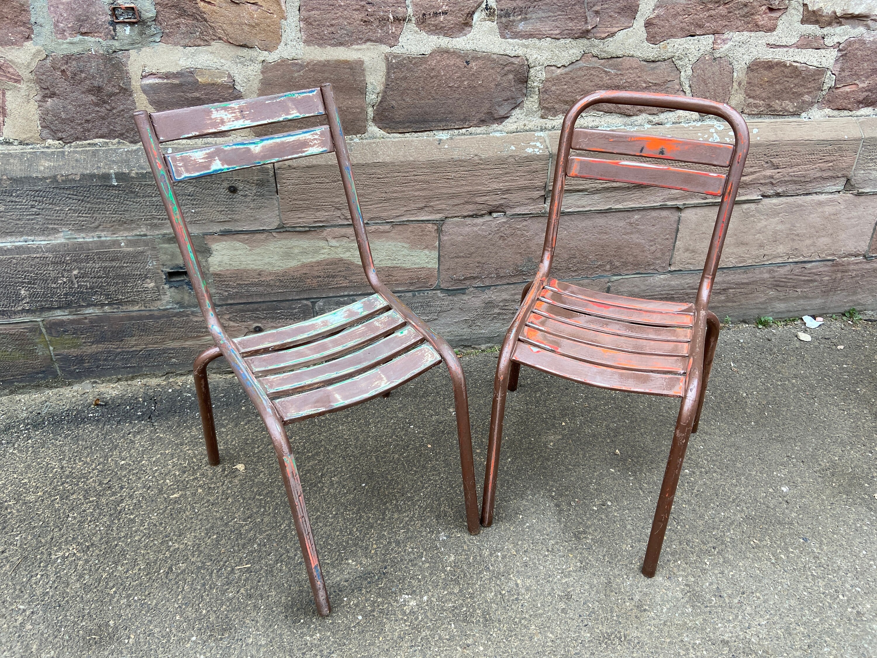 Paire de Chaises Métal Dépareillé Tolix Xavier Pauchard French Bistrot Chairs Paris Terrasse Jardin