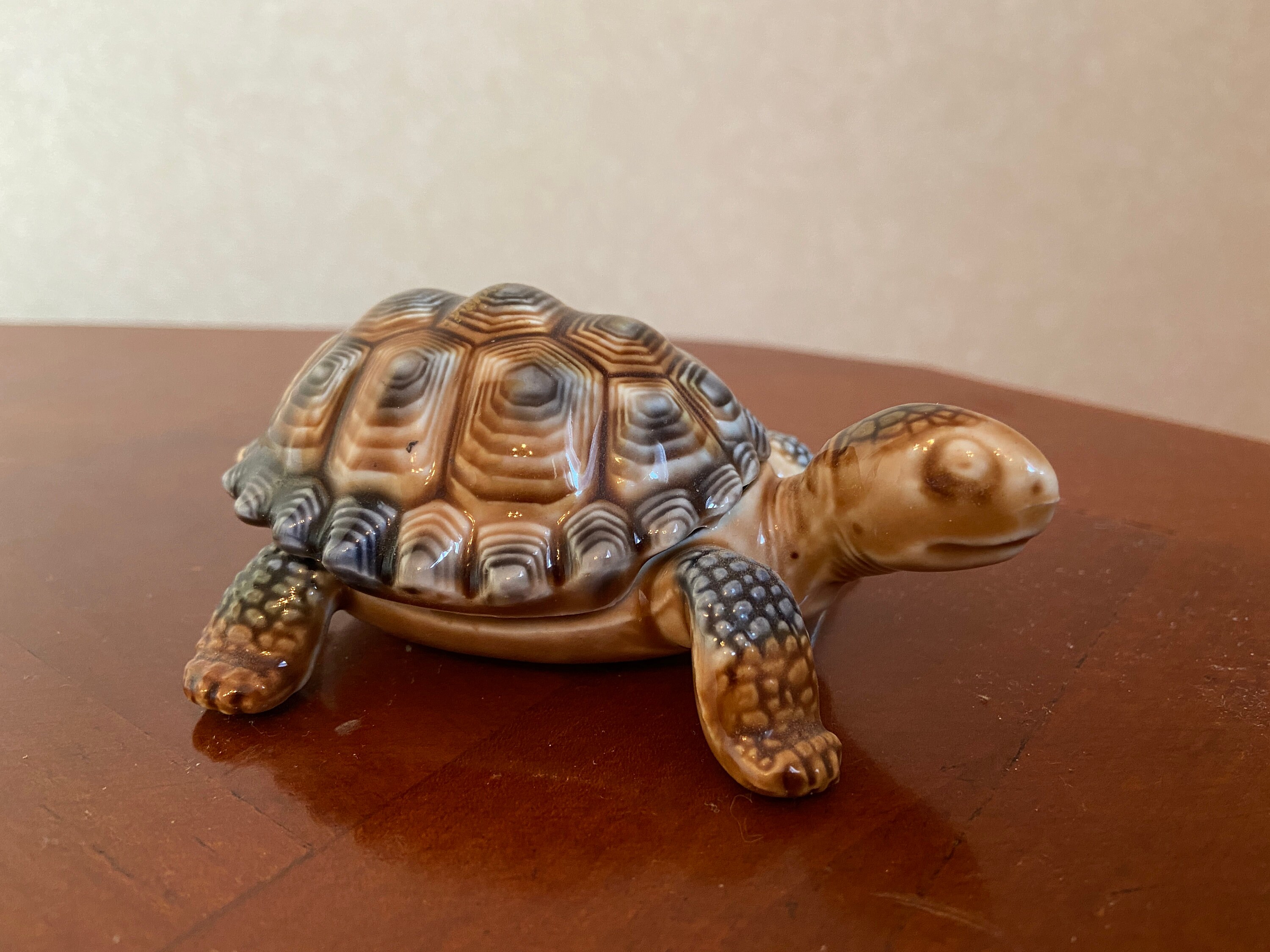 English Wade Pottery Turtle Whimsies, Wade Figurine, Pottery, Pottery Turtle, Turtle Figurine