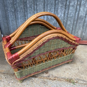 Vintage rattan rattan french rattan rack magazine holder