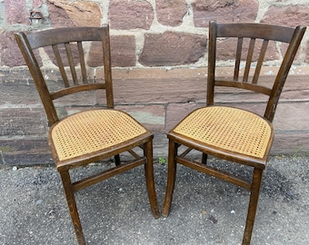 TON Bentwood chair ② Vintage Bentwood Chair Thonet Design No. 54, Refurbished and Ready