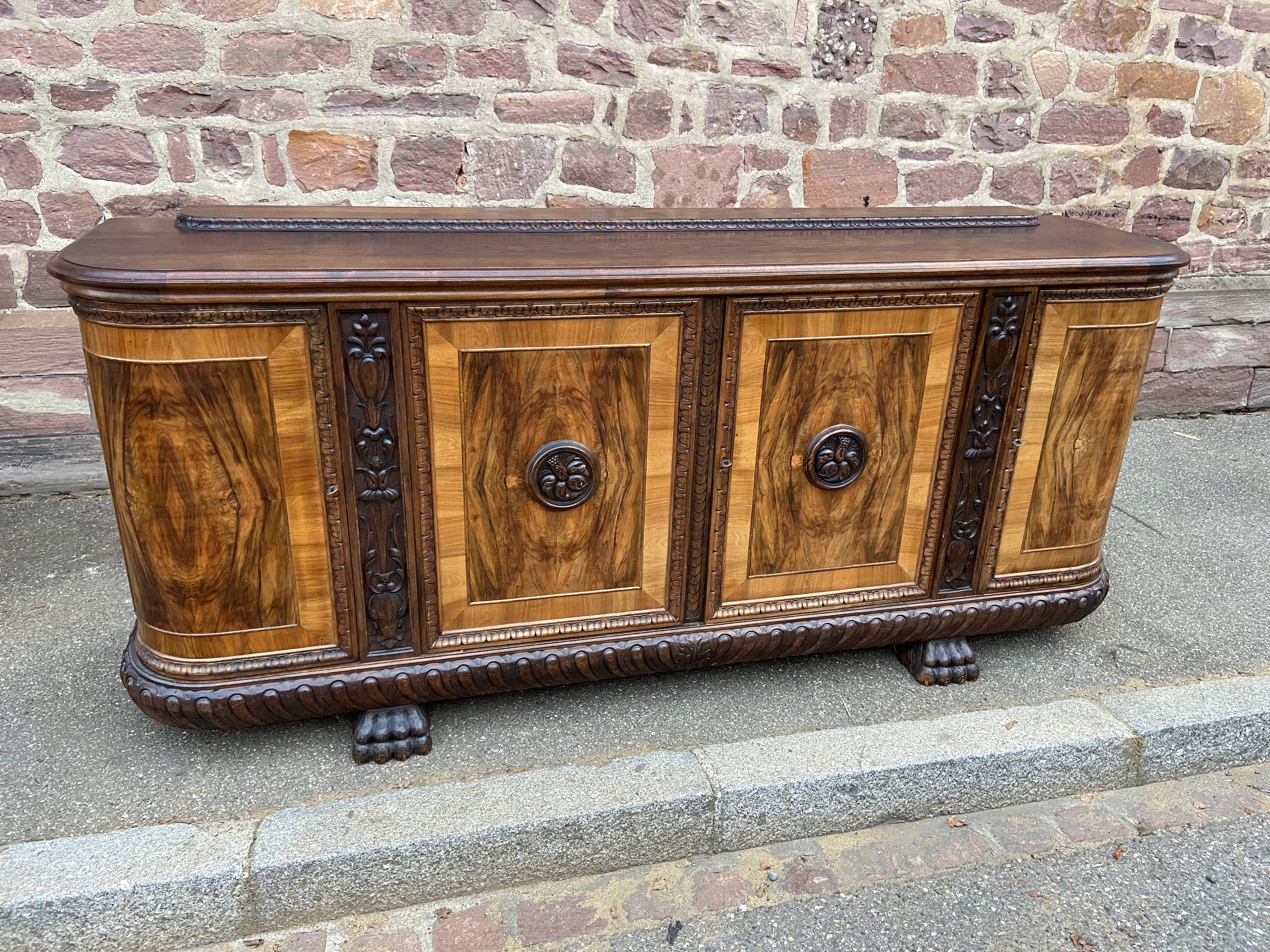 Valuable Walnut Sideboard From Art Deco Période 50S Enfilade Renaissance Italienne
