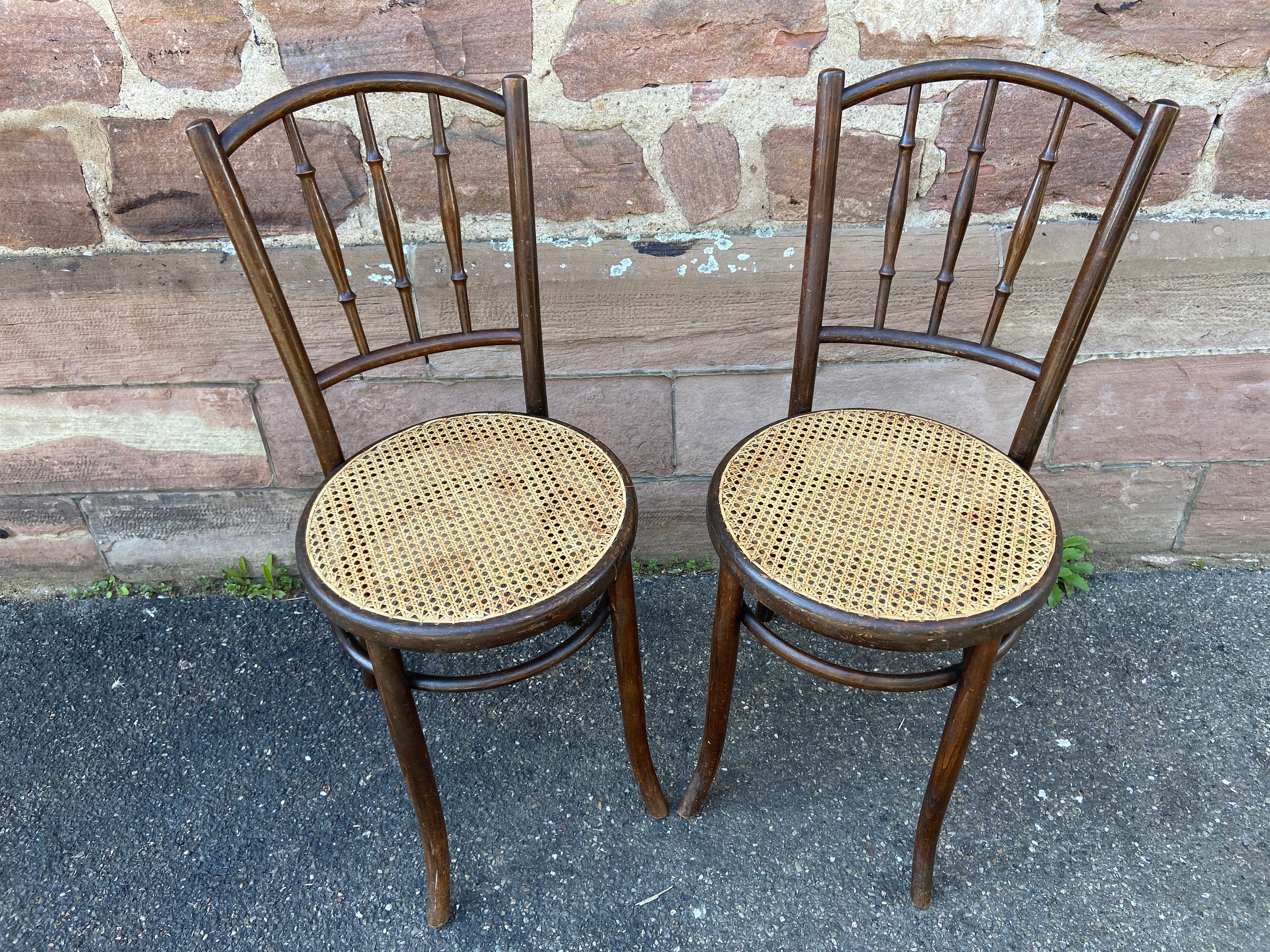 FISCHEL（フィッシェル）社製の アンティークチェア　座面に浮きあり Fischel chairs - Etsy 日本
