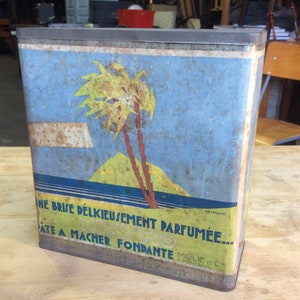 vintage vintage confectionery box Mint&#39;ho French toleware ad tin kitchen deco