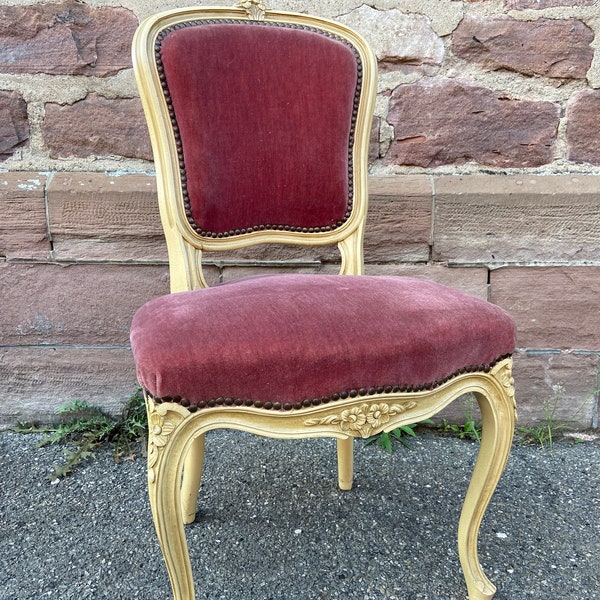 sublime chaise française style Louis XV cabriolet vintage Velours upholstered 1960 rococo Provence