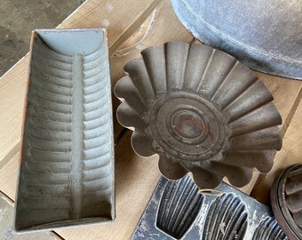 珍しい 6 個のヴィンテージ 1930 年代のメタル ケーキ プディング