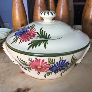 french vintage tureen vintage st Clement faience tureen