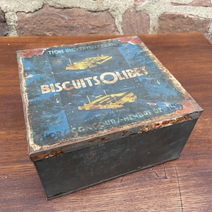 box Advertising old vintage biscuits OLIBET Bordeaux french toleware ad tin kitchen deco 1950