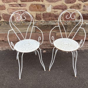 2 Vintage French Metal Garden Lounge Chairs Garden Patio Set 1970s Romantic Nostalgic Chairs