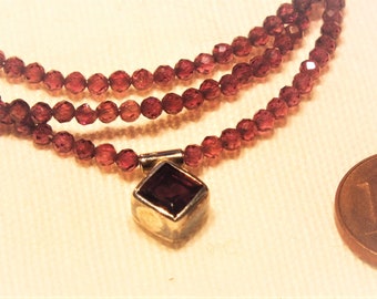 Garnet gemstone necklace with garnet pendant - 925 sterling silver - handmade - unique