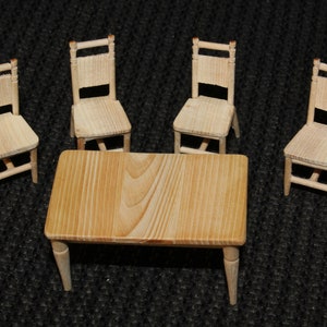 Dollhouse Furniture: Country Kitchen Set