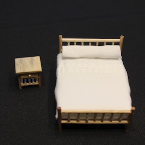 Dollhouse Queen Size Bed