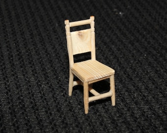 Dollhouse Furniture: Country Kitchen Chair