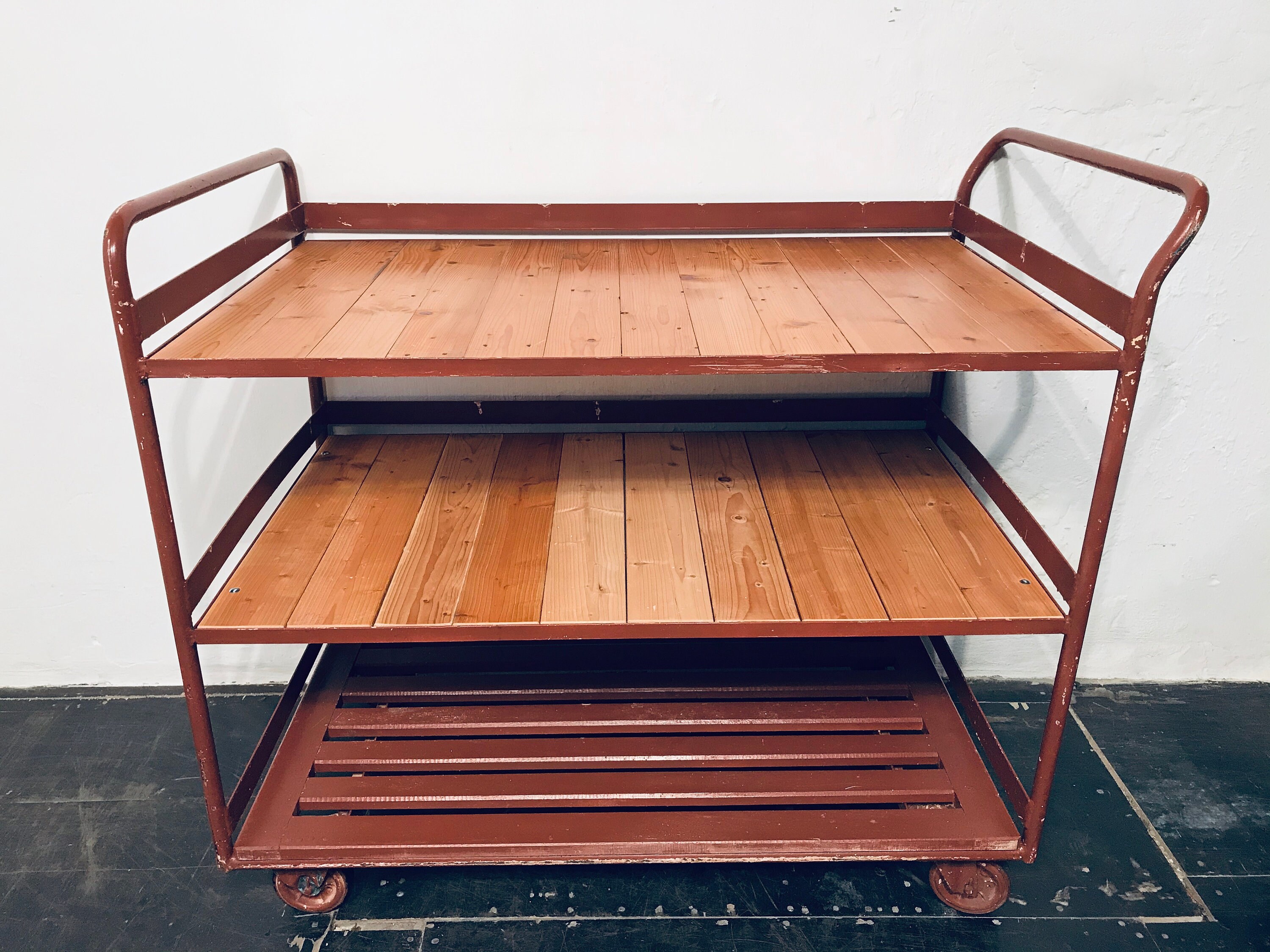 Industrieller Servierwagen Mit Rollen, 3 Ebenen – Metall/Holz-Design Für Küche, Bar, Büro