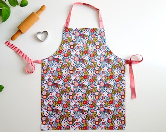 Children's apron rabbit from 2 years. Small apron made of cotton. Gift for children