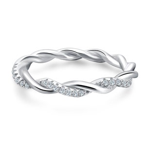 Twisted Ring from Taira.Jewellery