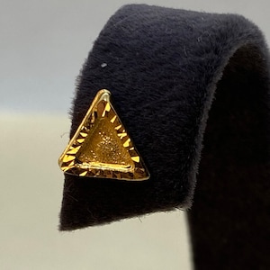18k solid gold triangle stud earring Diamond cut  , flower stud earring ,18k solid gold earring ,Gift earring