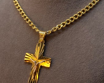 18k Solid Gold Cross Necklace with Curb Chain (3.20mm, 18 inches)