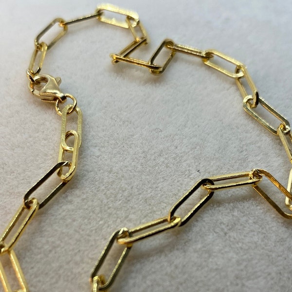 18k Gold Paperclip Bracelet, Medium Link, 18k Gold Oval link  ,for  Women, for Girlfriend, for Mom, Birthday Gift ,Anniversary Gift .